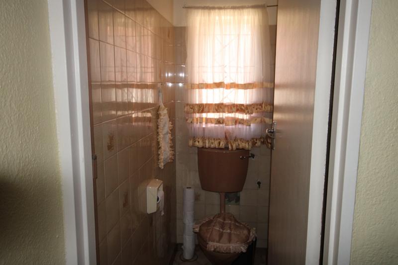 2 Bedroom Property for Sale in Kensington Western Cape